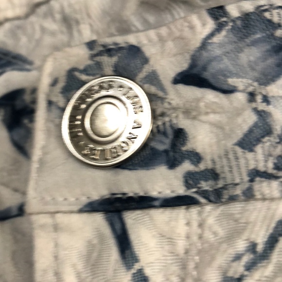 Guess jeans - Picture 6 of 7